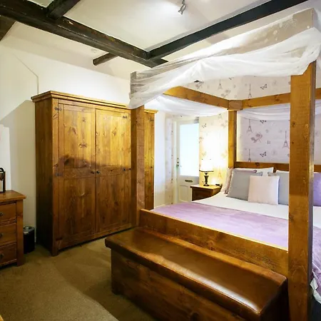 Estalagem The Old Hall 4*